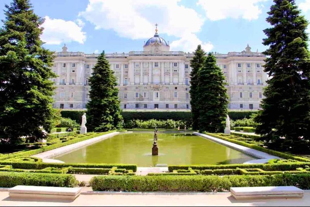 El Apartamento En Opera Palacio Real Мадрид Екстериор снимка