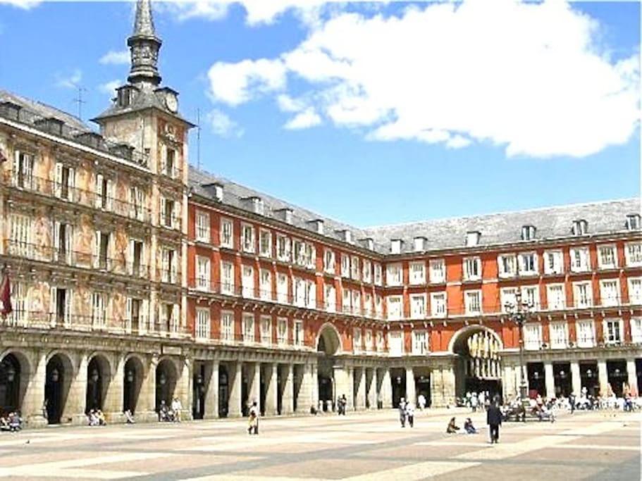 El Apartamento En Opera Palacio Real Мадрид Екстериор снимка